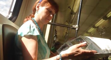 കാമുകൻ മറ്റൊരു കാമുകനൊപ്പം കുത്തിക്കയറ്റിയതിന് ഡ്യൂഡ് ജെർക്സ് ഓഫ്