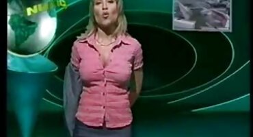 ഏഷ്യൻ മസാജ് ഒരു മനോഹരമായ നടപടിക്രമം നടുവിൽ ഒരു കറുത്ത മനുഷ്യൻ വശീകരിച്ചു