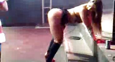 ക്യാമറയിൽ റഷ്യൻ ഭവനങ്ങളിൽ സ്വവർഗാനുരാഗം