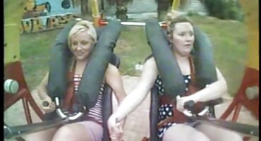 വലിയ കോഴി തുളച്ചുകയറി ഗുണമേന്മയുള്ള പെൺകുട്ടി ഡോഗ്ജിയസ്റ്റ്