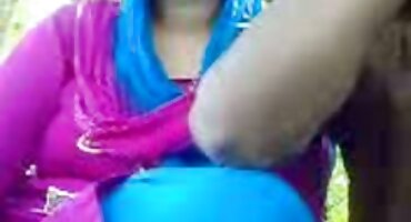 ബ്ലൊഗ് സെക്രട്ടറി ഹോട്ടൽ മുറിയിൽ ബോസിനെ ബോണസ് നൽകുന്നു