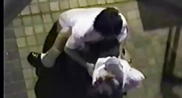 ക്ഷീണിതനായ എബണി ലഭിച്ചു ഒരു ഇറുകിയ ഫക്കിംഗ് സെഷൻ ഒരു ക്രൂരമായ സ്റ്റഡ് നിന്ന്