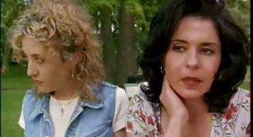 റെഡ്ഹെഡ് ലാറ്റിന സോക്സ് കാമുകന്റെ ലിംഗം ഫക്കിംഗ് മുമ്പ്