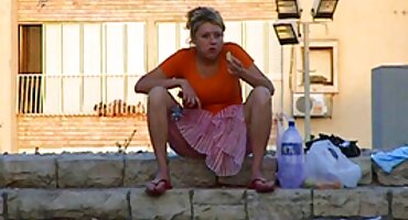 അവൾ വായിലൂടെ കോഴിയെ അടിച്ചു, കാമുകനൊപ്പം ഒരു ചൂടുള്ള അനൽ ഫക്ക് അർഹിക്കുന്നു