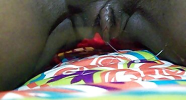 പൂർണമായും ഒരു നല്ല ഫക്ക് മുമ്പ് പയ്യന്റെ കോഴി നക്കി