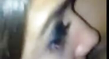 അവള് വിരലുകള് കൊണ്ട് ചുണ്ടുകള് പരത്തി ആ വിത്ത് അവിടെ ഉപേക്ഷിച്ചു