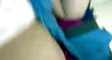 രണ്ട് റഷ്യൻ ഫ്ലർട്ട് സെർകാൻഡോ