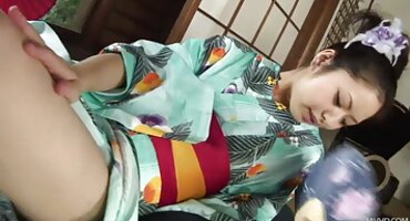 ഗ്ലാസ് കൊണ്ട് മുലക്കണ്ണ്, നൃത്തം ചെയ്യരുത്