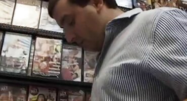 ഒരു മനോഹരമായ ബ്ളോഗ് ശേഷം ഒരു ആൺകുട്ടിയുമായി ഫക്ക് സന്തോഷമുണ്ട്