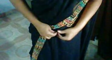 ലോഗ്ഗിയയിൽ ഭർത്താവിനൊപ്പം ഫക്ക് ചെയ്യാൻ തീരുമാനിച്ച ഭർത്താവ്