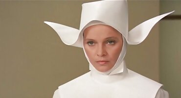 കോണ്ടം ധരിച്ച വ്യായാമം ഒരു ശക്തമായ ഫക്ക് അവസാനിച്ചു