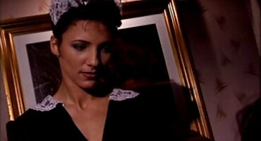 ഭാഗ്യവാനായ ആൺകുട്ടികൾ ലൈംഗികതയ്ക്കും അധിക്ഷേപത്തിനും വേണ്ടി കാമുകിമാരെ വശീകരിച്ചു, വീഡിയോ