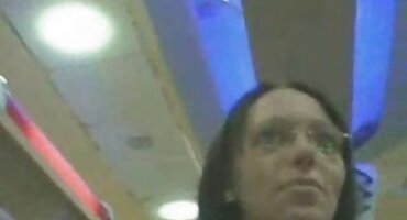 അനൗപചാരിക ബ്ലൊഗ്സ് ഗ്ലാസ് ഒരു നീഗ്രോ കൂടെ