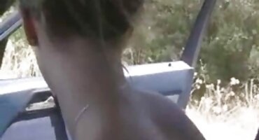 അടുക്കളയിൽ ഭാര്യയെ ഡോഗി സ്റ്റൈൽ ഇട്ടു അവളുടെ സന്തോഷത്തിനായി