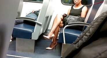 നായിന്റെ മോനേ...........