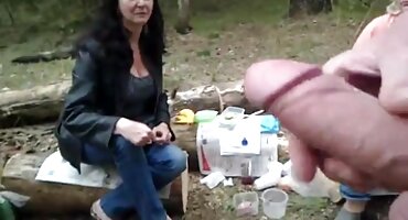 യുവ മസാജ് സെഷനിൽ നേരിട്ട് ഫക്ക് തിരഞ്ഞെടുത്തു