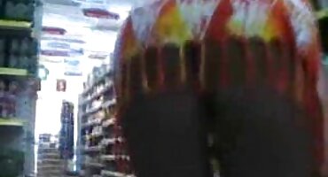 ഹാർഡ് അവളുടെ കഴുത ഉത്തേജിപ്പിക്കുന്നു